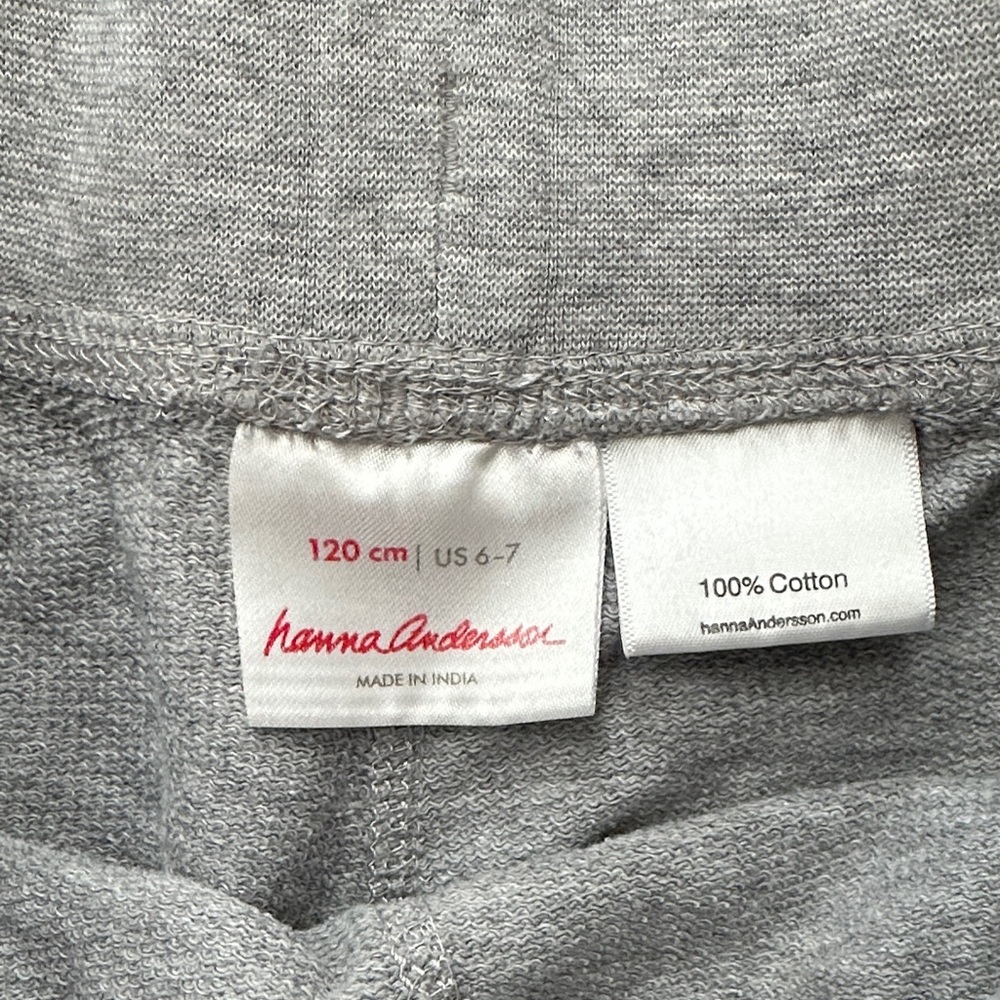 Hanna Andersson Light Gray Sweat Shorts - Picture 2 of 4